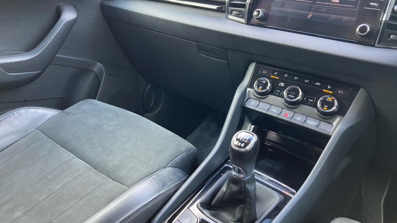 Skoda Karoq 2.0 TDI SE L 5dr Diesel Estate